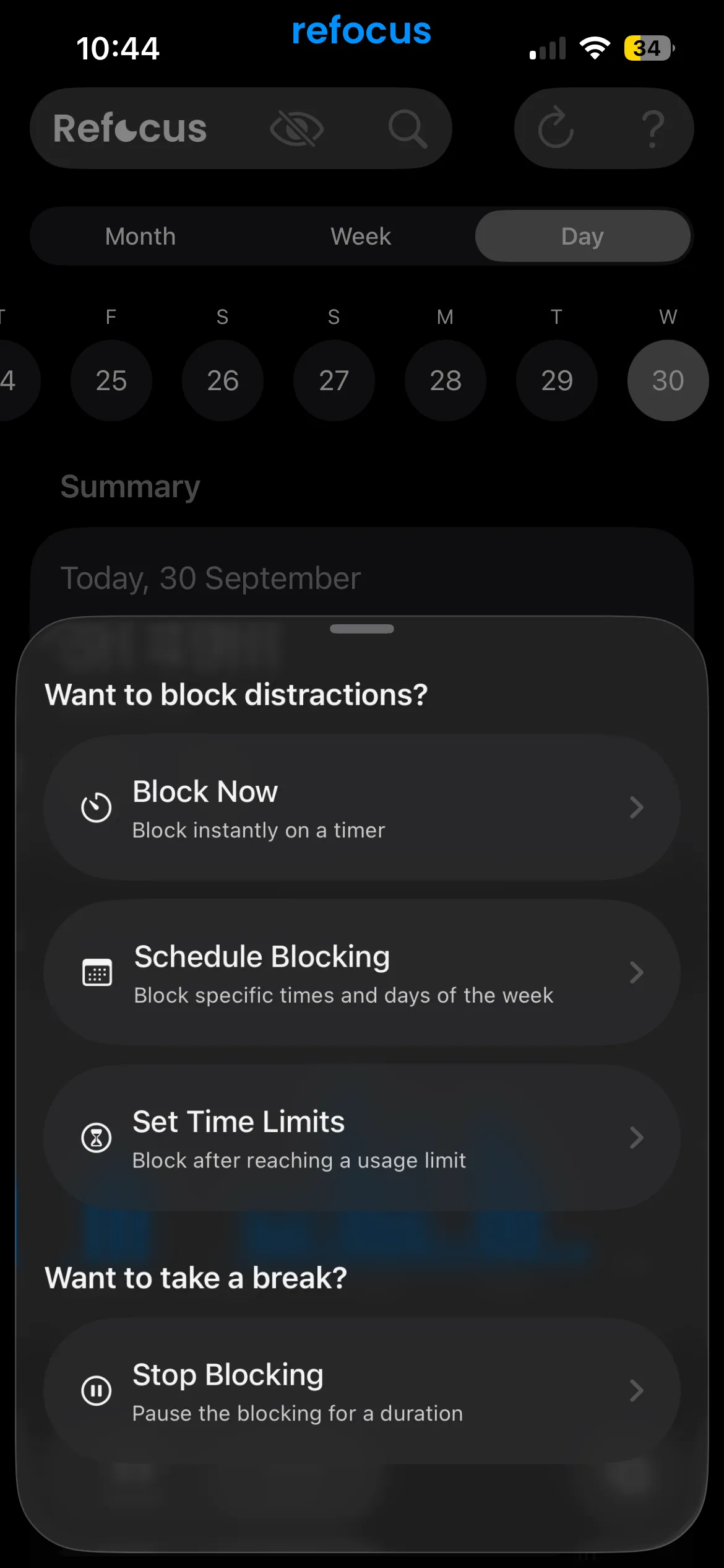 Refocus menu offering Block Now, Schedule Blocking, Set Time Limits and Stop Blocking